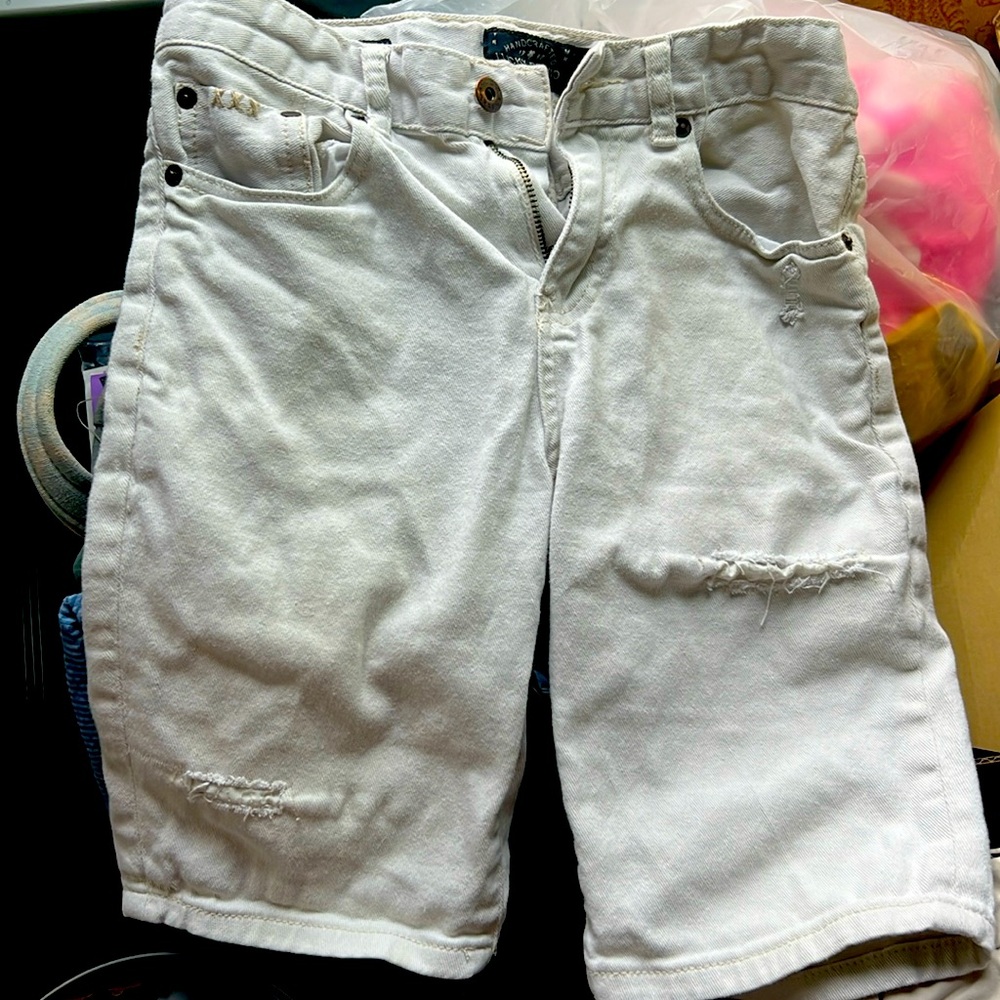 Lucky Brand  Boys' Denim Shorts Adjustable. Off White Vintage